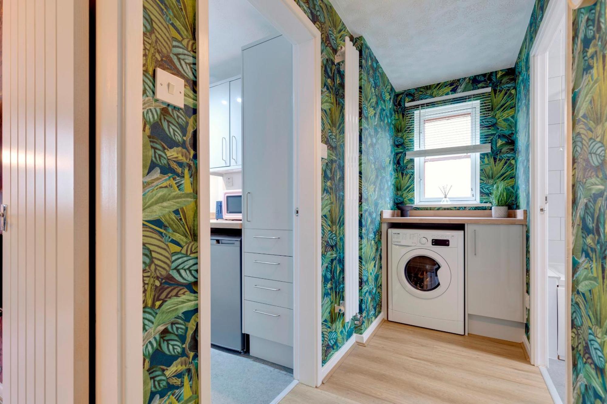 Pass The Keys Stylish And Modern Flat Next To Station Cambridge (Cambridgeshire)
